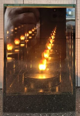 LAMPION LED LUSTRZANY SZEŚCIAN  3D