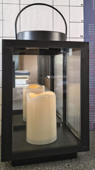 ZNICZ SOLARNY ZE ŚWIECĄ